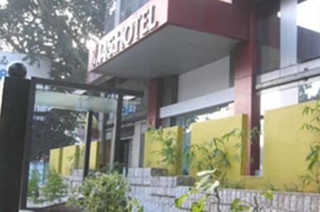 Istay Hotels Infantry Road Bangalore Luaran gambar