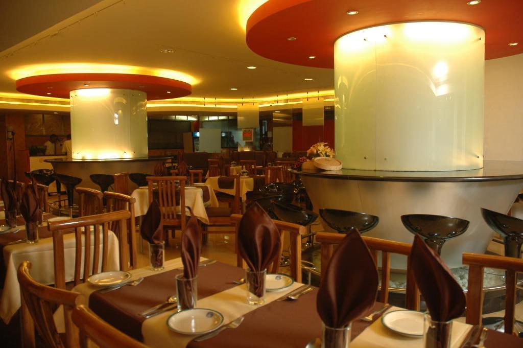 Istay Hotels Infantry Road Bangalore Luaran gambar