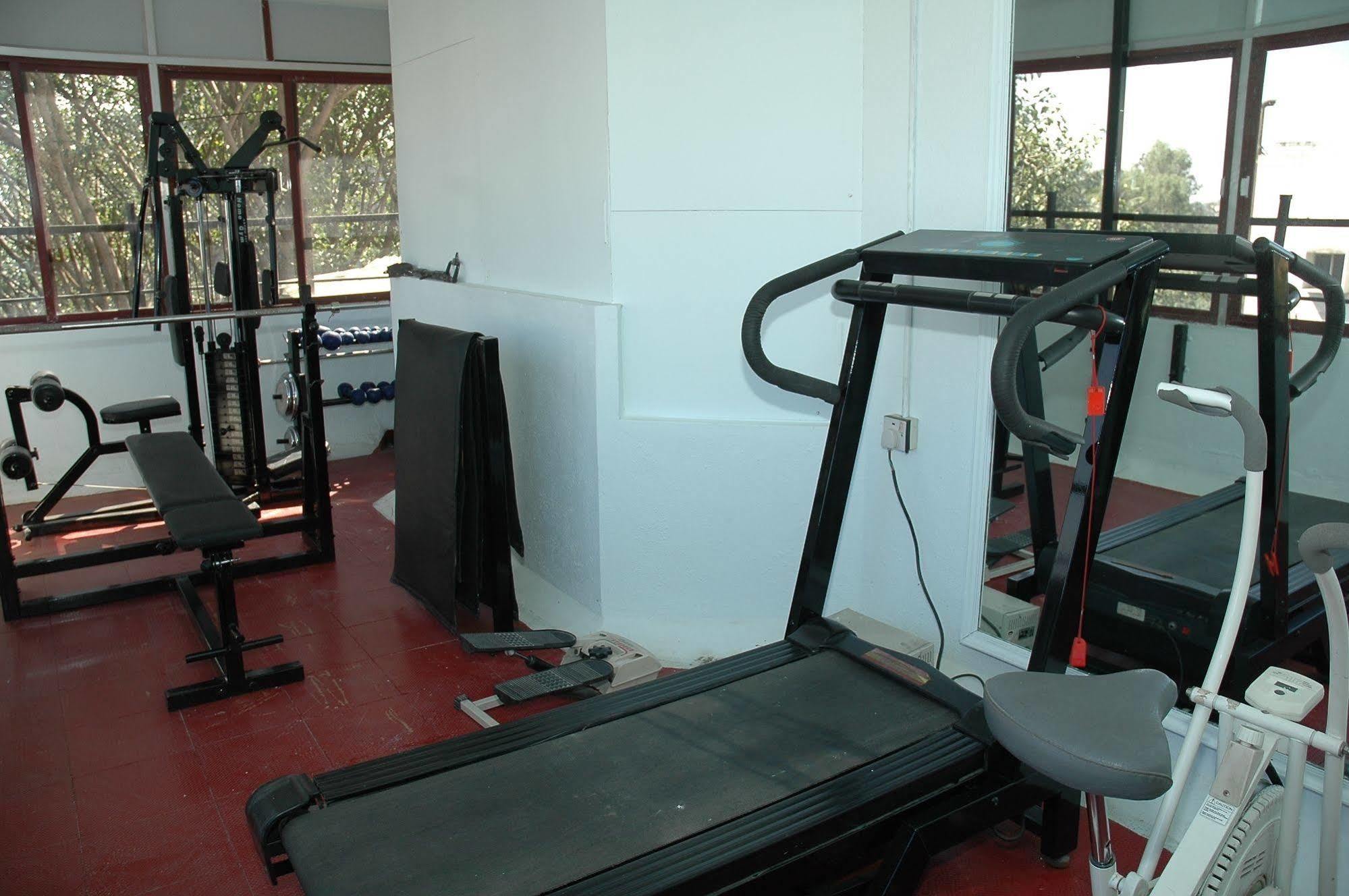 Istay Hotels Infantry Road Bangalore Luaran gambar